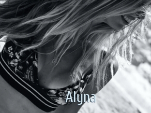Alyna Ta Model