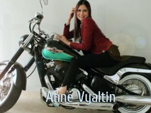 Anne_Vyaltin