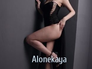 alonekaya Ta Model
