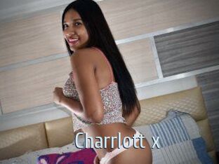 Charrlott_x