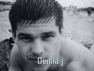 Demia_j