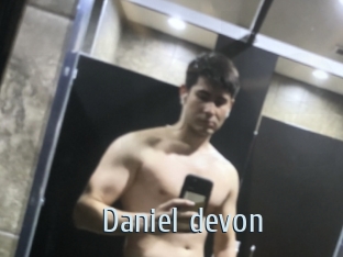 Daniel_devon