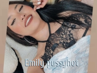 Emily_pussyhot