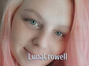 LunaCrowell
