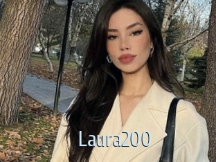 Laura200