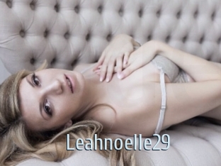 Leahnoelle29