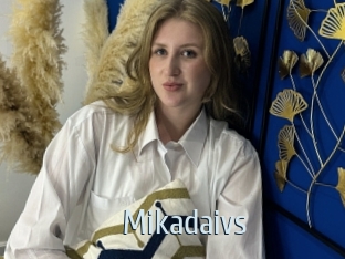 Mikadaivs
