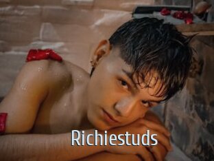 Richiestuds