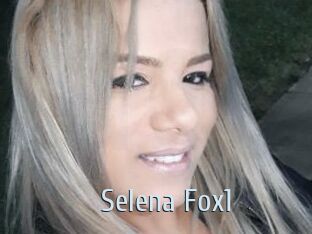 Selena_Fox1