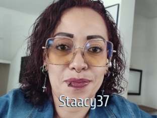 Staacy37