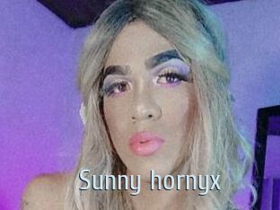 Sunny_hornyx
