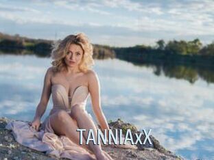 TANNIAxX