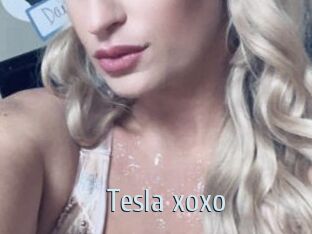 Tesla_xoxo