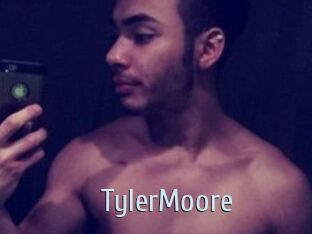 Tyler_Moore