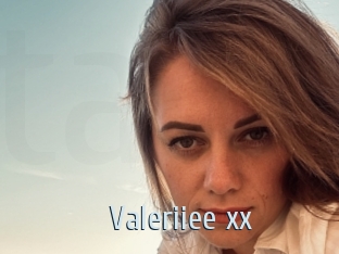 Valeriiee_xx